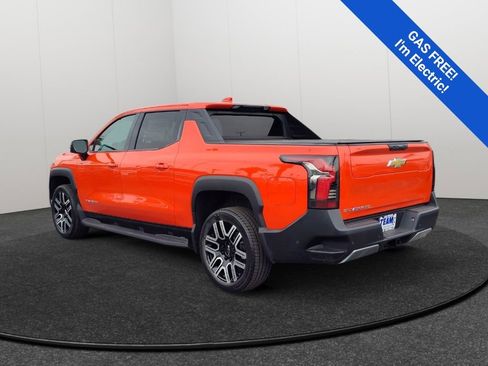 New 2026 Chevrolet Silverado EV LT AWD/4WD image 4