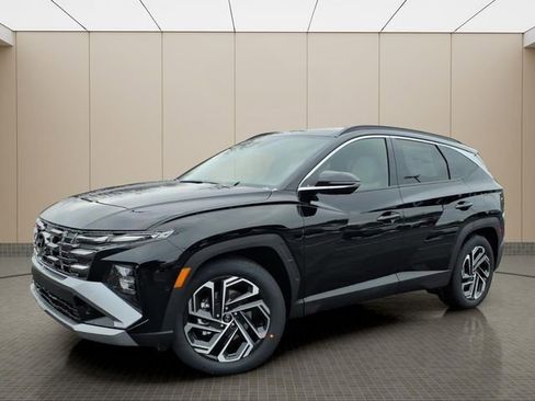 New 2026 Hyundai Tucson Limited FWD image 2