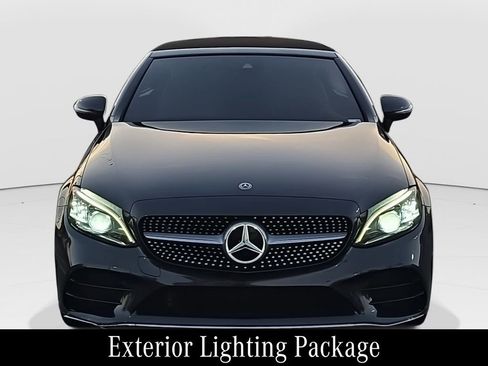 Used 2019 Mercedes-Benz C 300 Cabriolet image 2
