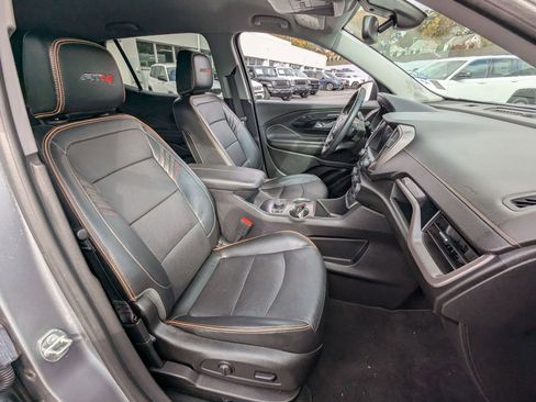 Used 2023 GMC Terrain AT4 image 21