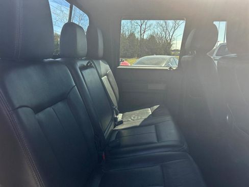 Used 2012 Ford F250 Lariat w/ Lariat Interior Pkg AWD/4WD image 23