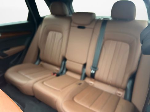 Used 2022 Audi Q5 2.0T Premium Plus image 12