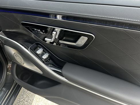 Certified 2023 Mercedes-Benz S 580e 4MATIC Sedan image 19