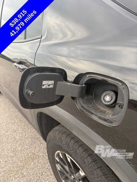 Used 2024 Chevrolet Traverse Z71 w/ Enhanced Driving Package AWD/4WD image 15