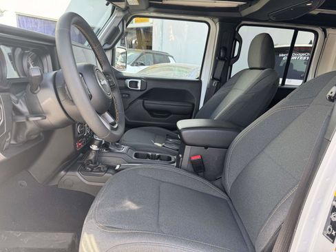 Used 2024 Jeep Wrangler Unlimited Sport AWD/4WD image 13