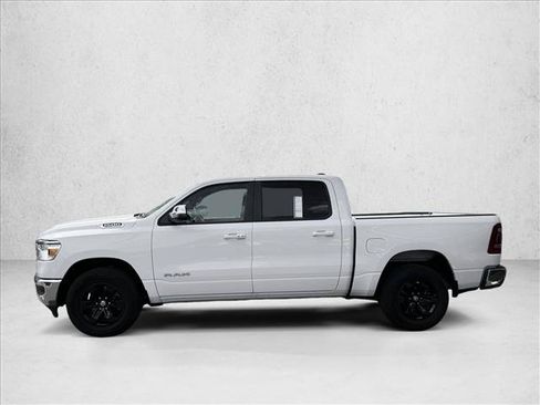 Used 2024 RAM 1500 Laramie AWD/4WD image 4