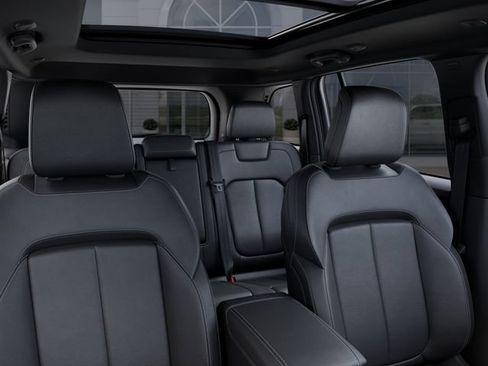 New 2026 Jeep Grand Cherokee Limited w/ Limited Altitude Package AWD/4WD image 26