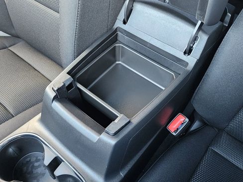 New 2026 GMC Canyon Elevation w/ Convenience Package image 33