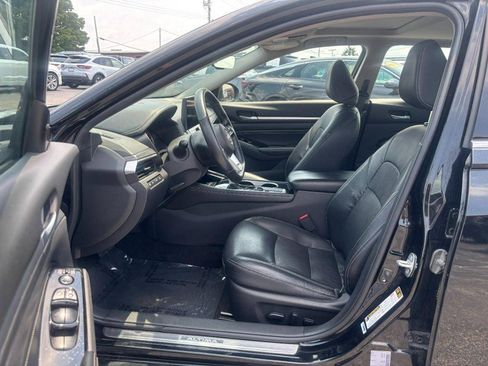 Used 2023 Nissan Altima 2.5 SL FWD image 8