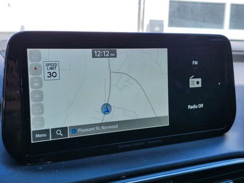 Used 2023 Hyundai Santa Fe Limited w/ Cargo Package image 21