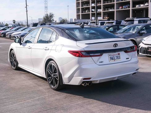 Used 2026 Toyota Camry XSE FWD image 6