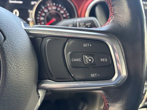 Used 2022 Jeep Wrangler Unlimited Rubicon w/ Cold Weather Group image 20