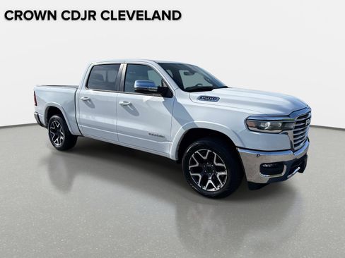 Certified 2025 RAM 1500 Laramie AWD/4WD image 2