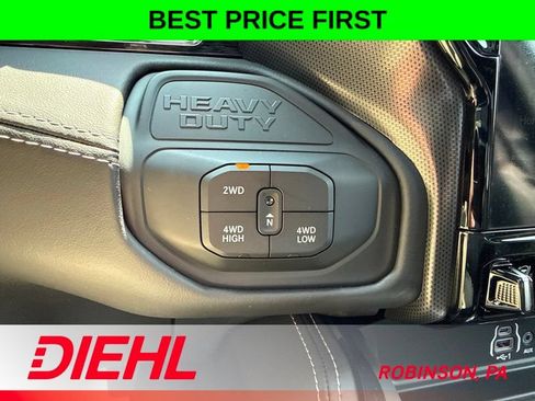 New 2026 RAM 3500 Limited AWD/4WD image 35