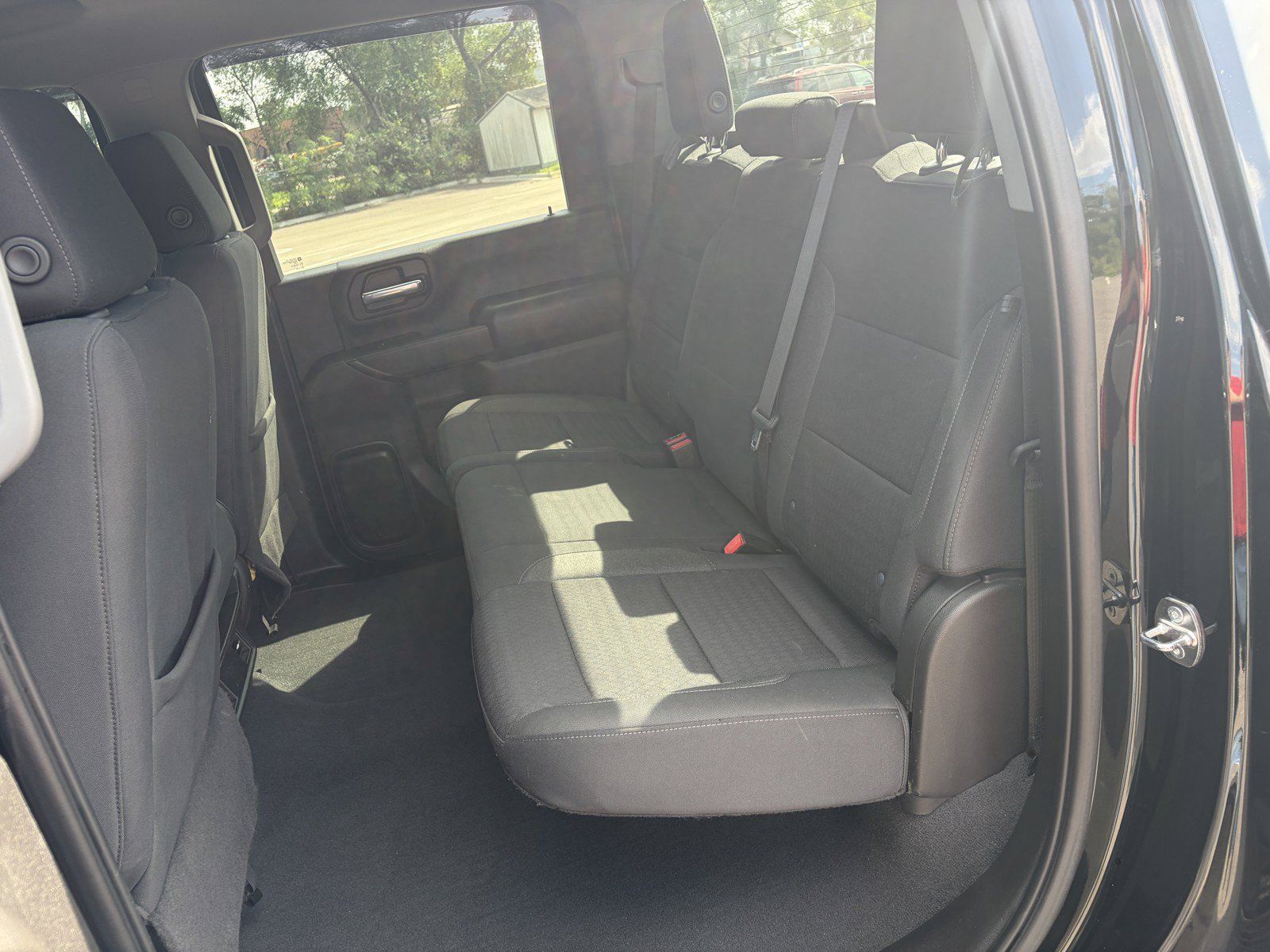 Used 2024 Chevrolet Silverado 2500 Custom w/ Custom Value Package AWD/4WD image 9