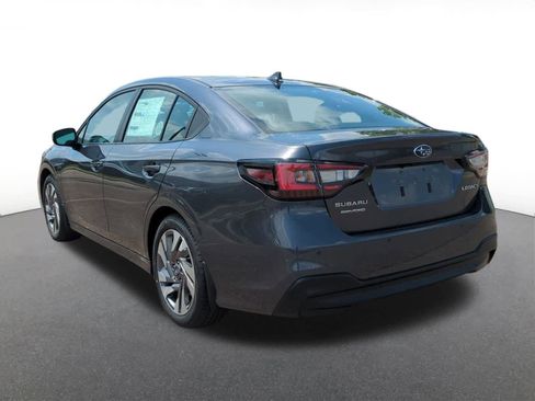 Used 2025 Subaru Legacy Limited image 4