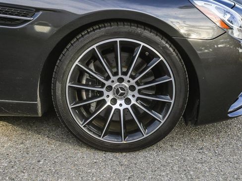 Used 2019 Mercedes-Benz SLC 300 image 11