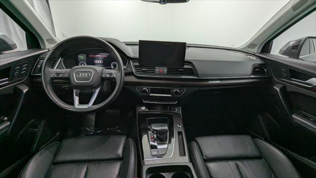 Used 2023 Audi Q5 e Premium Plus w/ Premium Plus Package AWD/4WD image 24