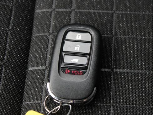Used 2025 Honda HR-V LX image 47