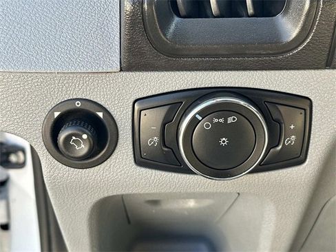 Used 2019 Ford Transit 250 130 Low Roof image 21