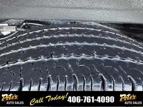 Used 2024 GMC Savana 2500 w/ Driver Convenience Package RWD image 24