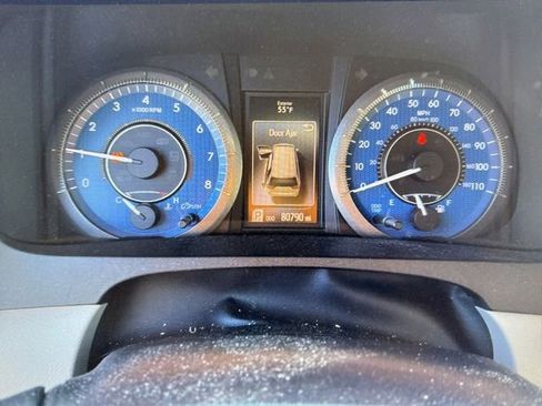 Used 2017 Toyota Sienna XLE w/ XLE Navigation Package FWD image 10