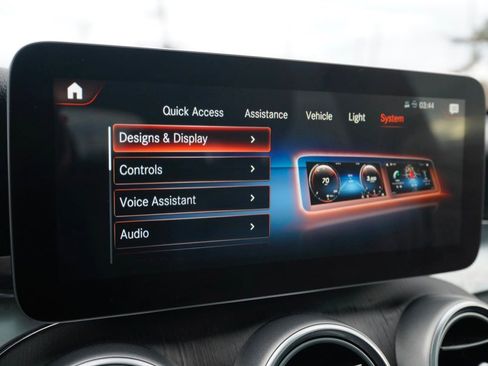 Used 2021 Mercedes-Benz GLC 300 4MATIC image 70