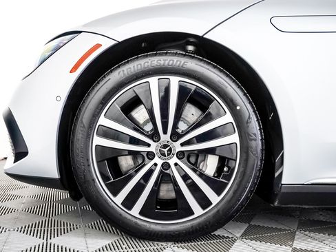 Certified 2023 Mercedes-Benz EQE 500 4MATIC Sedan image 4