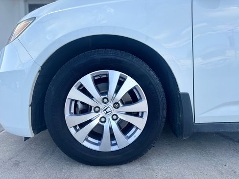Used 2015 Honda Odyssey EX-L image 16