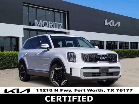 Used 2023 Kia Telluride EX w/ EX Captain's Chair Package image 1