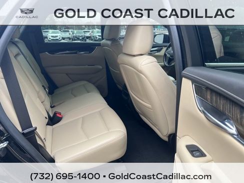 Used 2019 Cadillac XT5 AWD image 8
