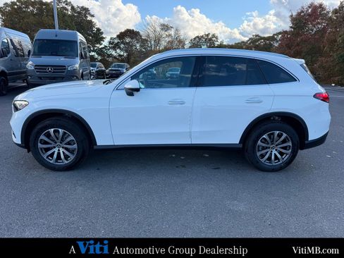 New 2026 Mercedes-Benz GLC 300 GLC 300 image 5