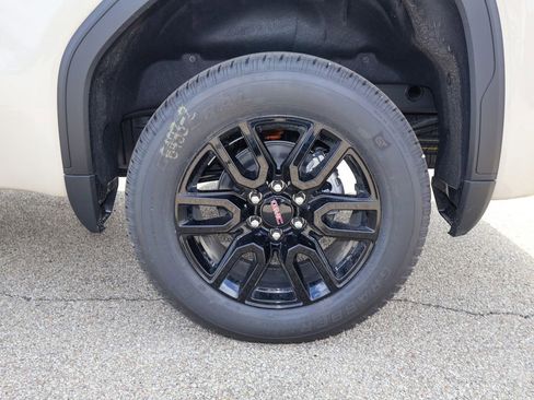 New 2026 GMC Sierra 1500 Pro w/ Graphite Edition image 27