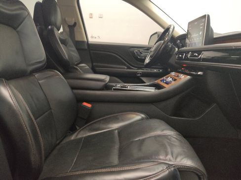 Used 2020 Lincoln Aviator Reserve w/ Equipment Group 201A AWD/4WD image 21