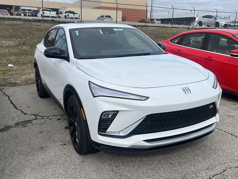 New 2026 Buick Envista Sport Touring image 2