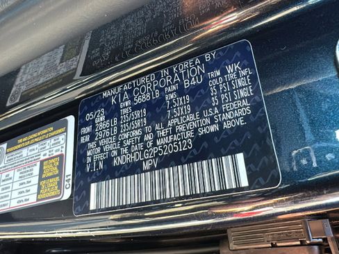 Used 2023 Kia Sorento EX image 30