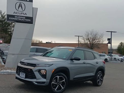 Used 2023 Chevrolet TrailBlazer RS w/ Convenience Package image 1