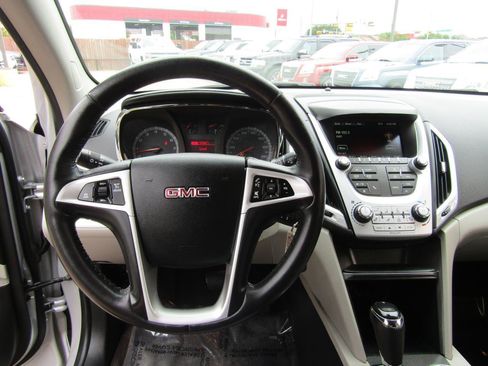Used 2016 GMC Terrain SLT FWD image 15