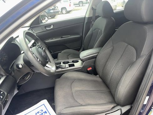 Used 2020 Kia Optima LX image 11