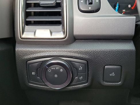 Used 2022 Ford Ranger XLT w/ Equipment Group 302A High RWD image 15