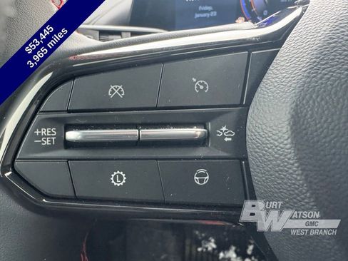 Used 2026 Chevrolet Traverse RS image 17