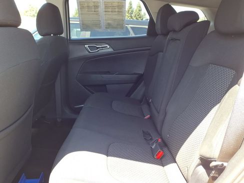 Certified 2023 Kia Sportage LX AWD/4WD image 8