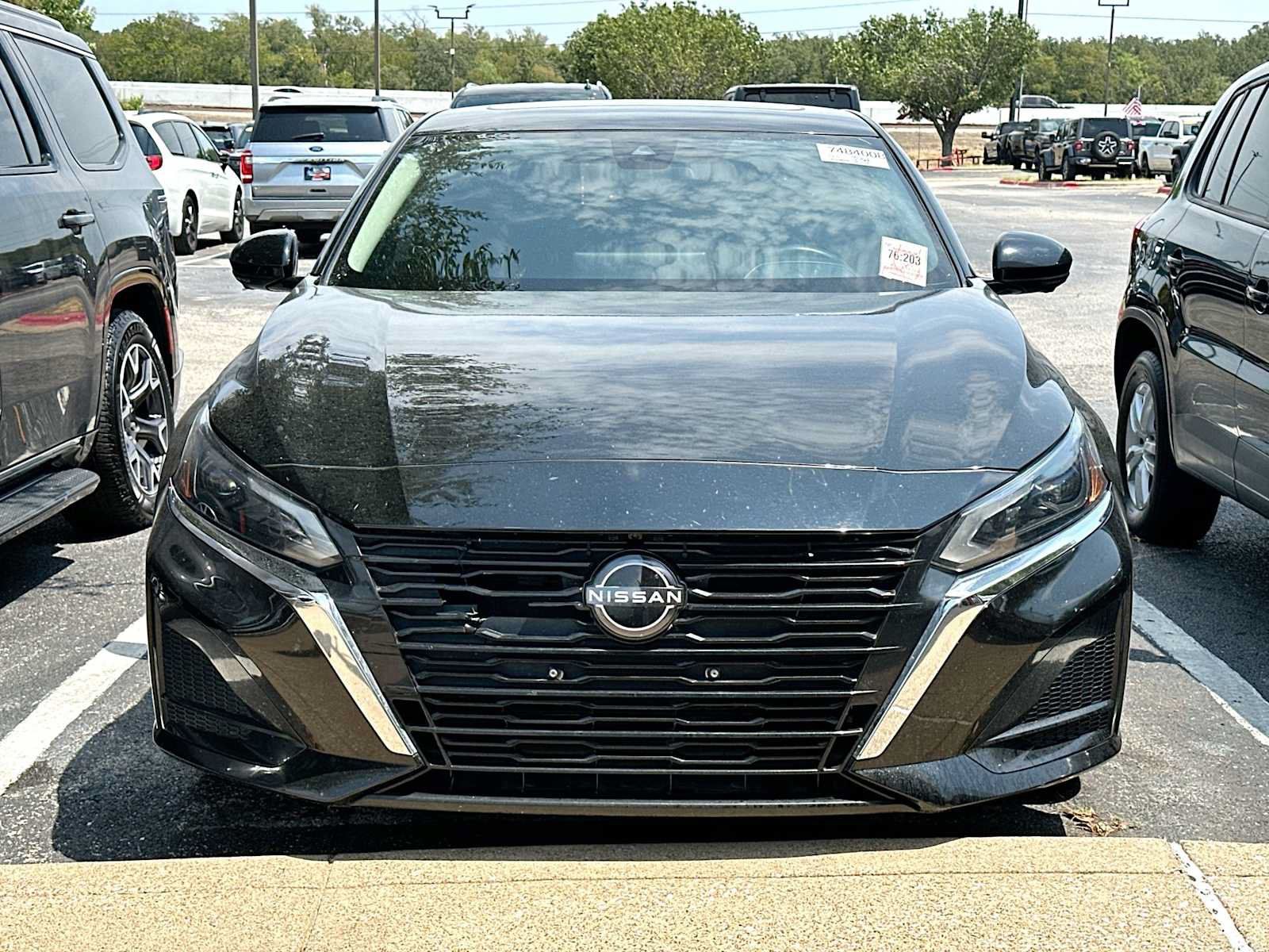 Used 2023 Nissan Altima 2.5 SL FWD image 2