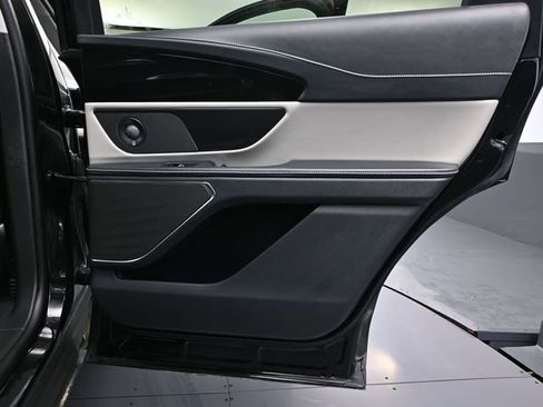 Used 2024 Lincoln Nautilus Premier w/ Equipment Group 102A image 47