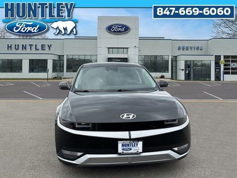 Used 2024 Hyundai Ioniq 5 SEL image 4