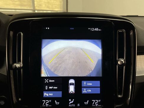 Used 2020 Volvo XC40 T5 Momentum w/ Protection Package Premier image 27