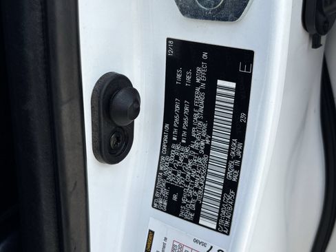 Used 2019 Toyota 4Runner TRD Off-Road Premium AWD/4WD image 35