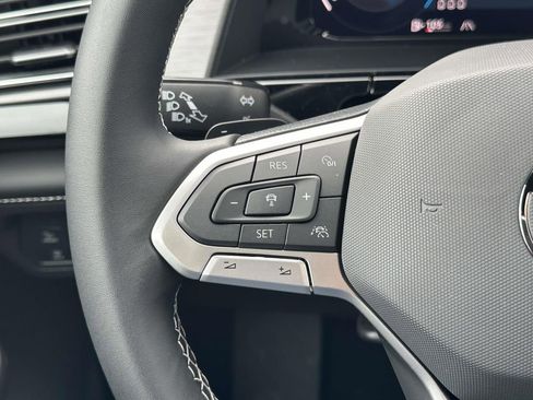 New 2026 Volkswagen Atlas Cross Sport SE image 17