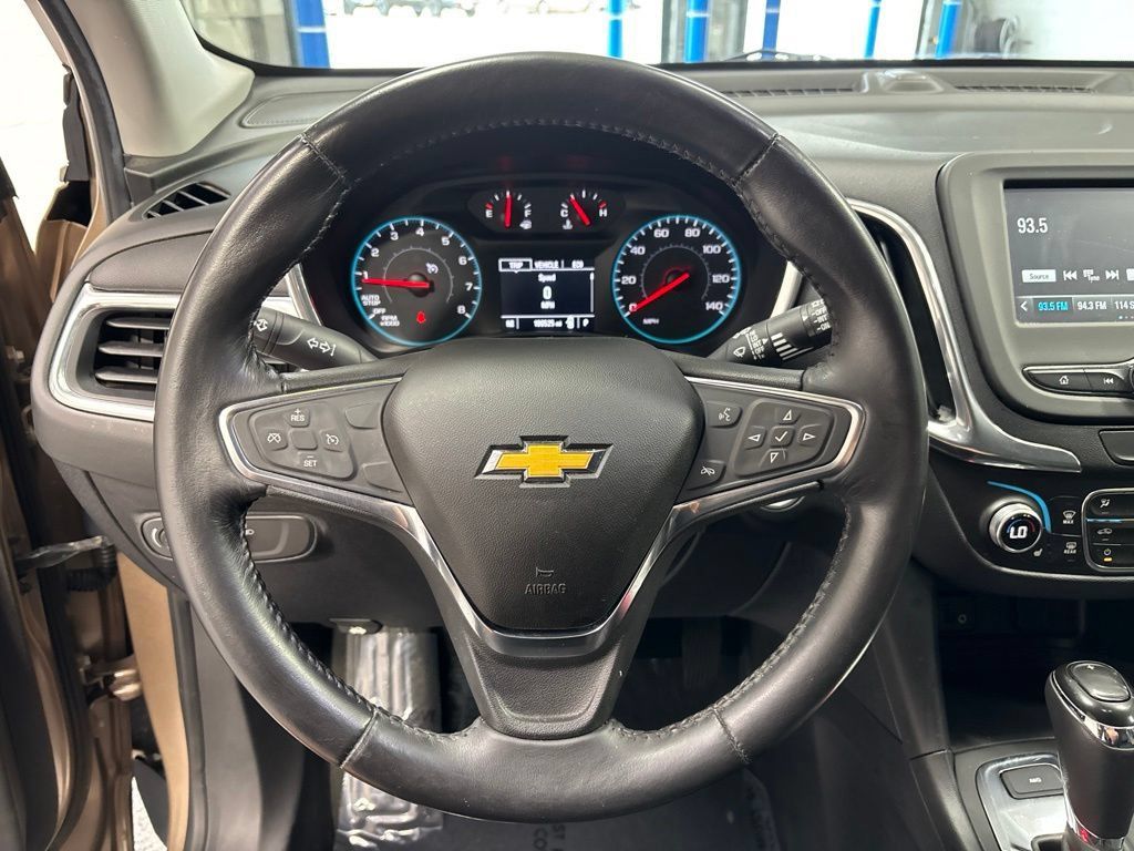 Used 2018 Chevrolet Equinox LT AWD/4WD image 12