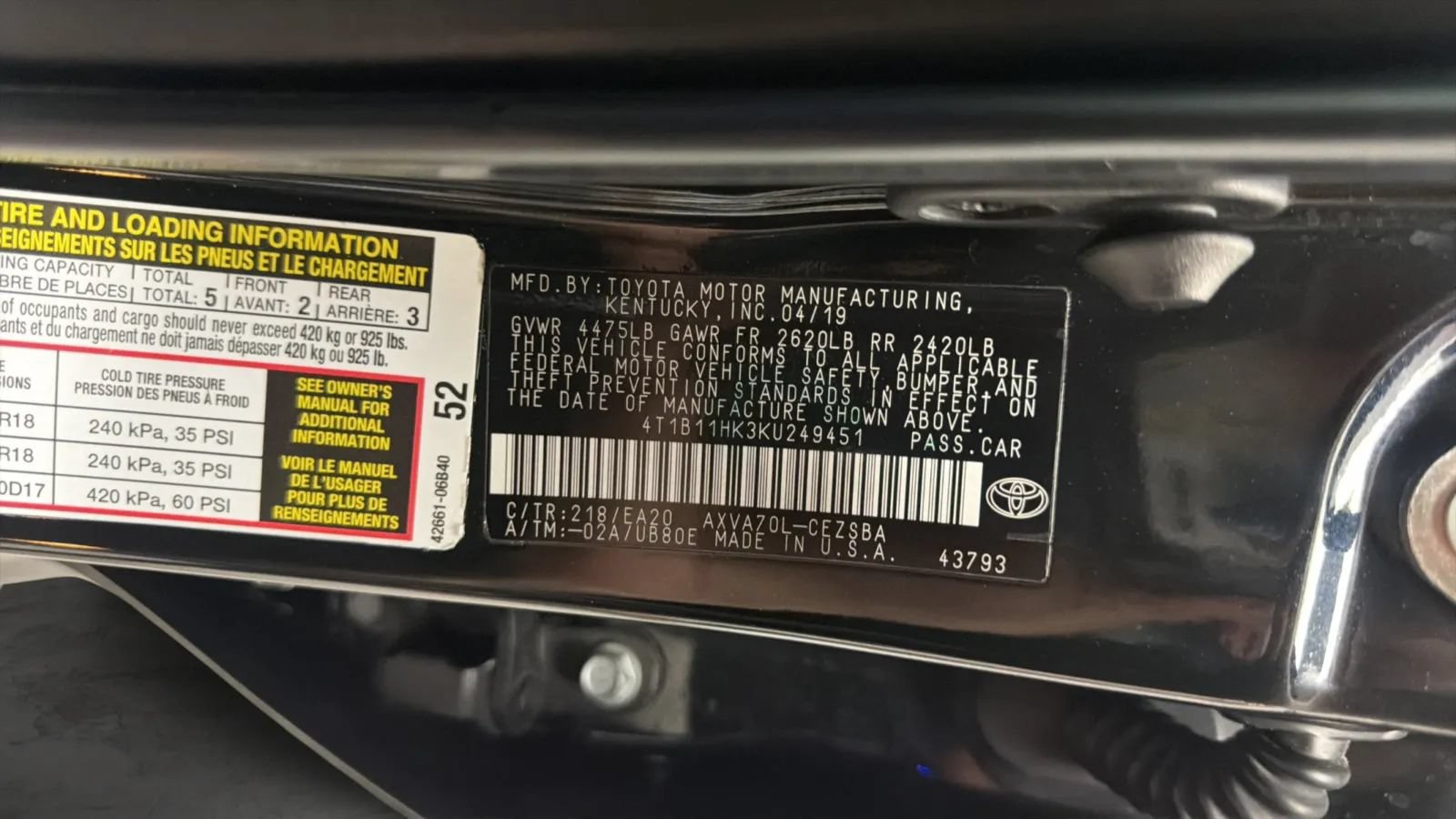 Used 2019 Toyota Camry SE FWD image 29